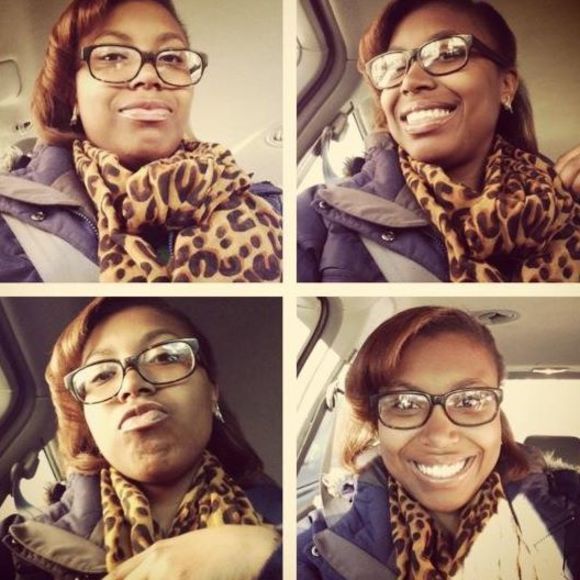 Meet your Posher, Ayana - Picture 1 of 1